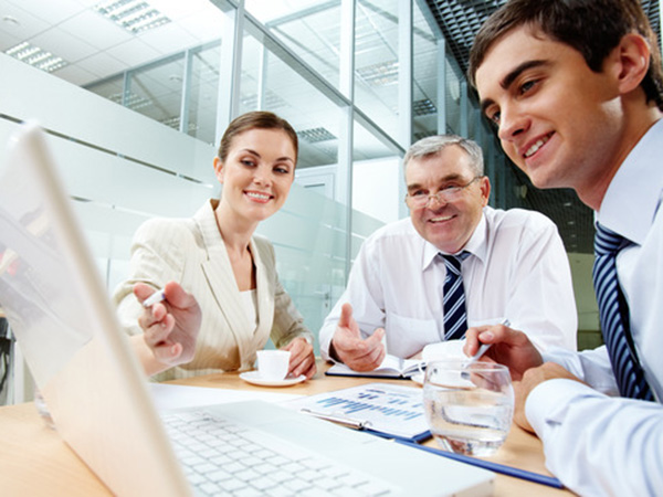 即时通讯工具的在线短信轰炸软件